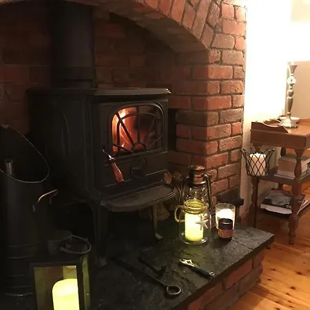 Charming 3-bed Detached With Scenic Views