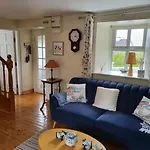 Holiday home Charming 3-bed Detached With Scenic Views *